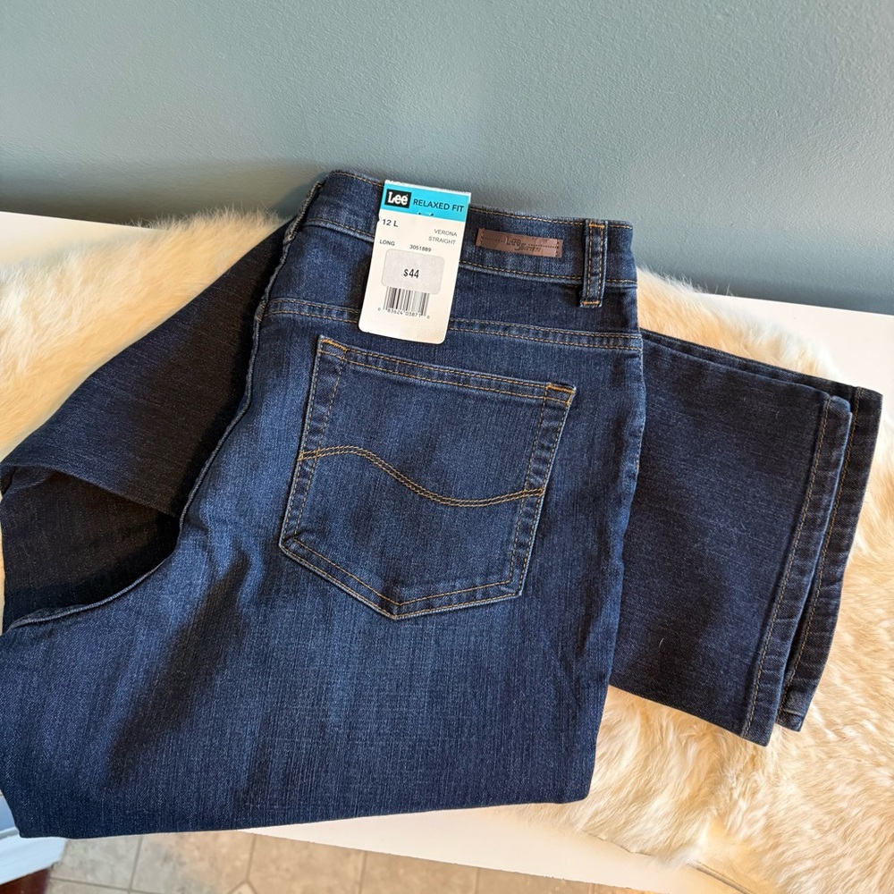 Lee Women’s Relaxed Fit Straight Verona Jeans